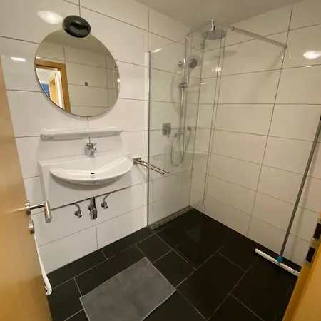 アパート Ferienwohnung Winterberg Lodge ヴィンターベルク